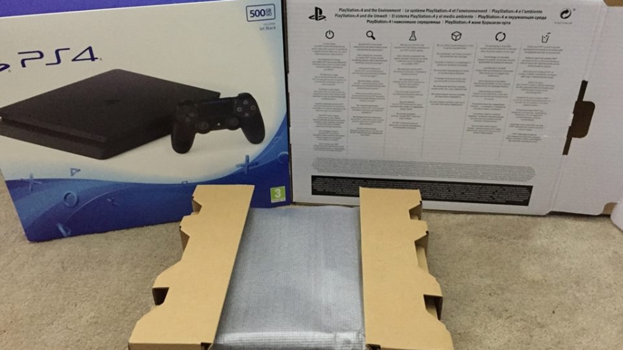 ps4 slim 1